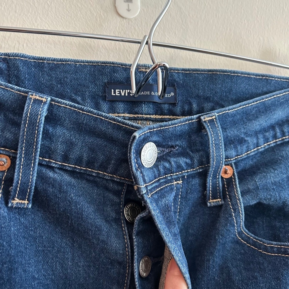 Levi's 501 Crop Jeans Dark Wash 29 High Rise Straight Leg - Picture 2 of 7